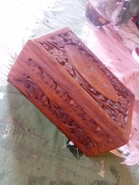 Mid-century hand carved rosewood box India trinket jewelry storage